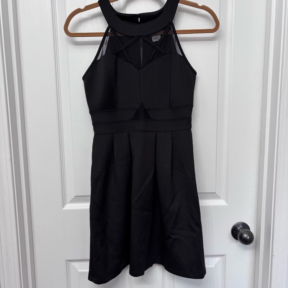 Sweet Storm Black Geometric Mini Dress - Picture 10 of 10